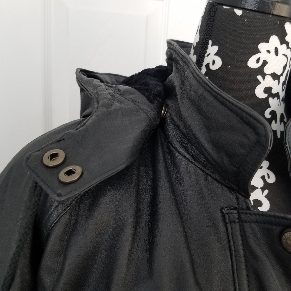 Genuine Leather Thick Winter Coat - Picture 6 of 11